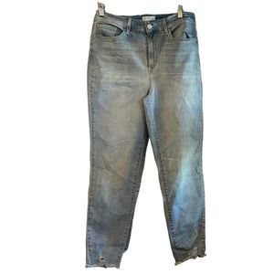 Sofia Jeans Light Wash Curvy Skinny Frayed Jean Size 10